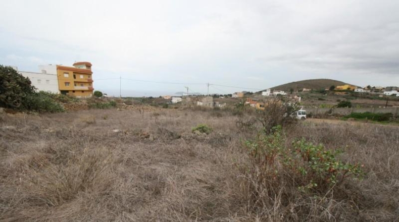 Las Palmas - Moya - 2400m2