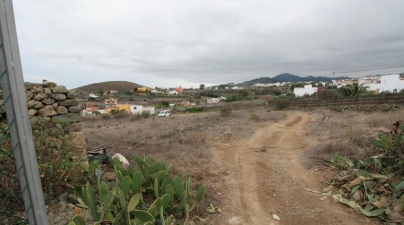 Las Palmas - Moya - 2400m2