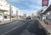 Xalet independent amb terreny en venda a la España, Lora del Río, ref.: TR298552 foto