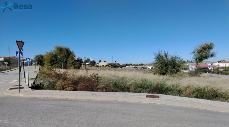 Badajoz - Azuaga - 1506m2