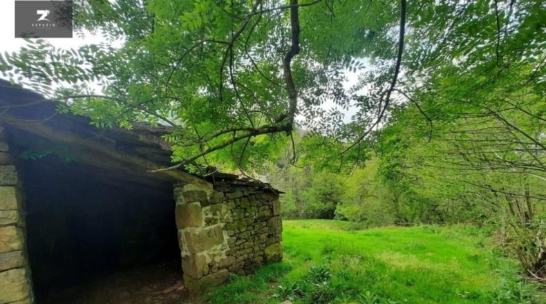 Cantabria - Selaya - 7675m2