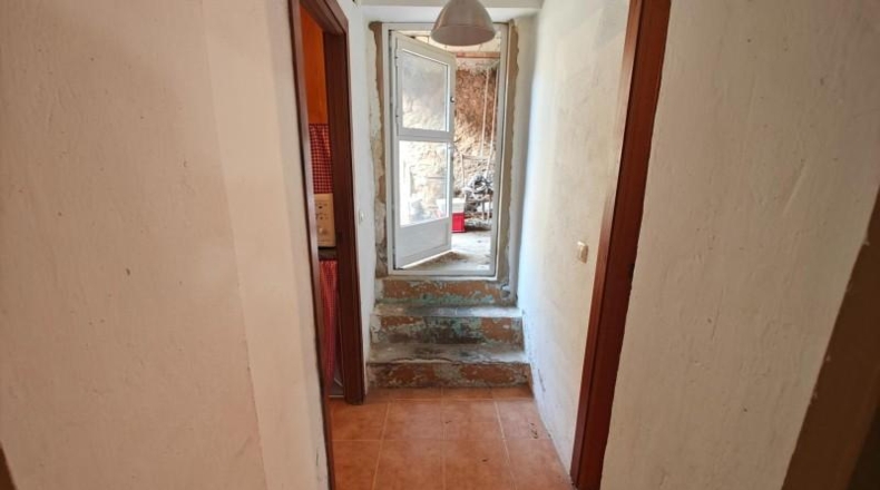 Valencia - Cortes de Pallás - 336m2