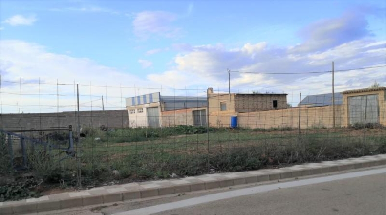 Cuenca - Iniesta - 560m2
