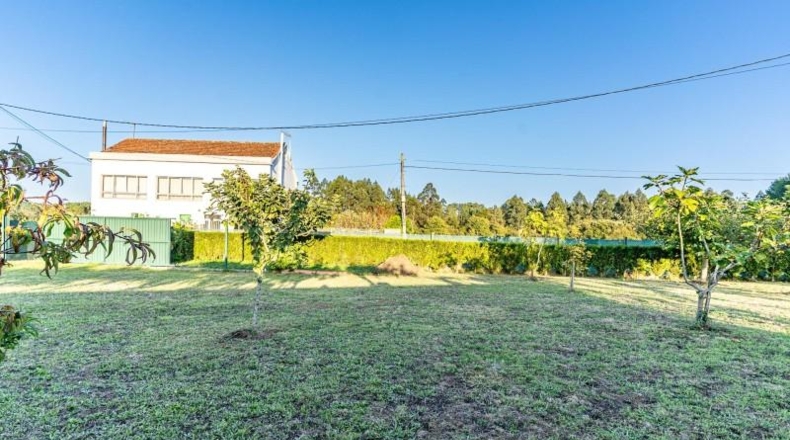 La Coruna - Carballo - 1037m2