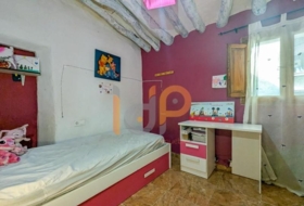 Urrácal 56&nbsp;m²