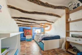 Urrácal 56&nbsp;m²