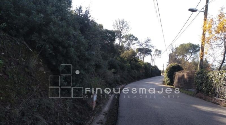 Barcelona - Vacarisses - 2400m2