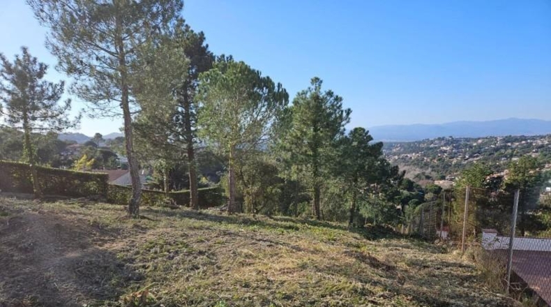 Gerona - Lloret de Mar - 1585m2