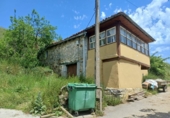 Дом с участком на продажу в городе Hazas Фото
