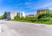 Городская земля под застройку на продажу у города Carballo Фото