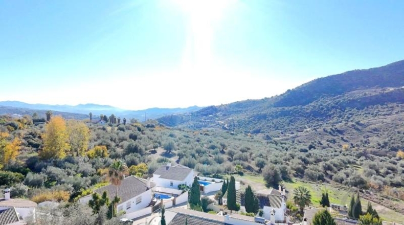 Малага - Mondrón - 538m2