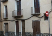 Xalet independent amb terreny en venda a la España, Móra d'Ebre, ref.: TR304565 foto