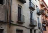 Xalet independent amb terreny en venda a la España, Móra d'Ebre, ref.: TR304565 foto