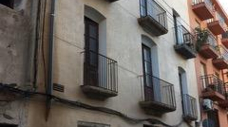 Tarragona - Móra d'Ebre - 754m2