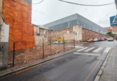Участок с постройкой на продажу в городе Plasencia Фото
