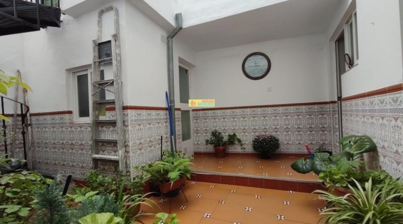 Córdoba - Баэна - 144m2