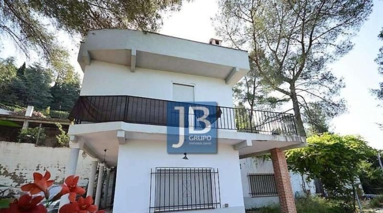 Валенсия - Játiva - 833m2