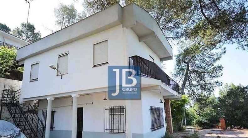 Валенсия - Játiva - 833m2