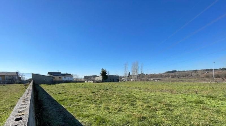 León - Ponferrada - 2543m2