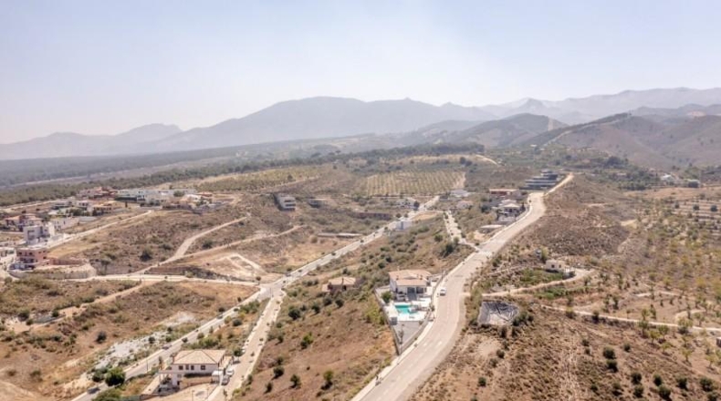 Granada - La Zubia - 780m2