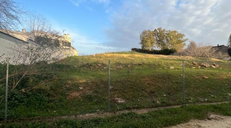 Seville - Alcalá de Guadaíra - 2870m2