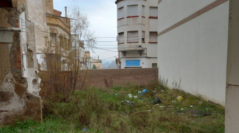 Tarragona - Mora de Ebro - 210m2