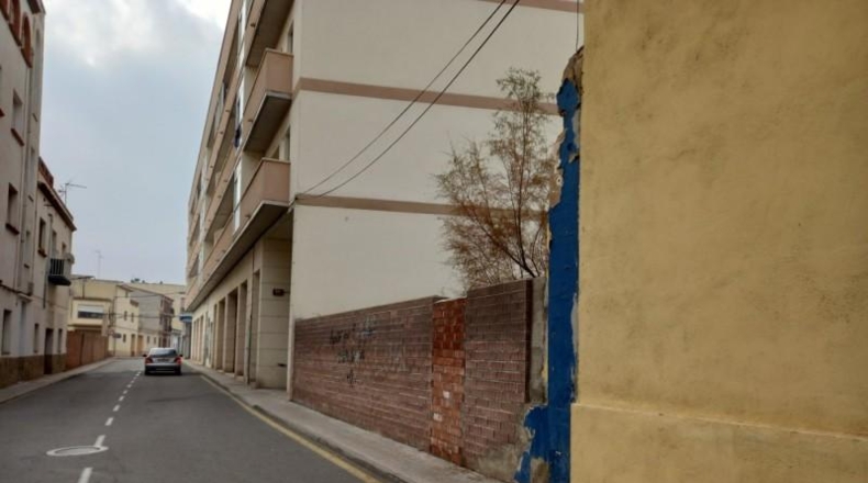 Tarragona - Mora de Ebro - 210m2