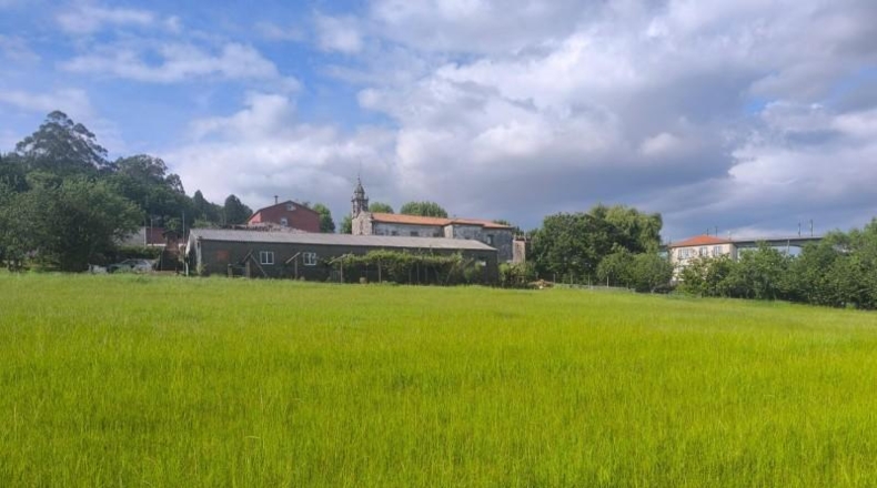 La Coruña - Santiago de Compostela - 931m2