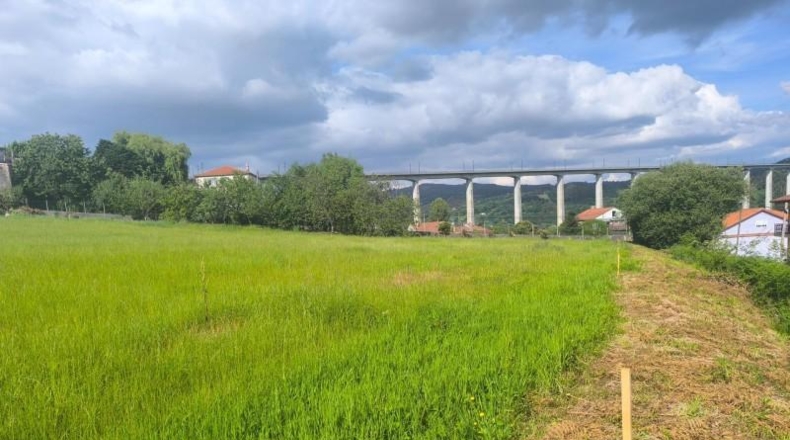 La Coruña - Santiago de Compostela - 931m2