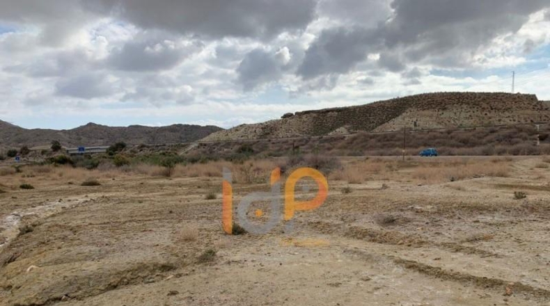 Almería - Cuevas del Almanzora - 11000m2