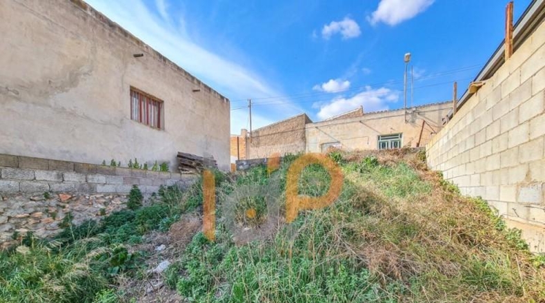 Almería - Albox - 810m2