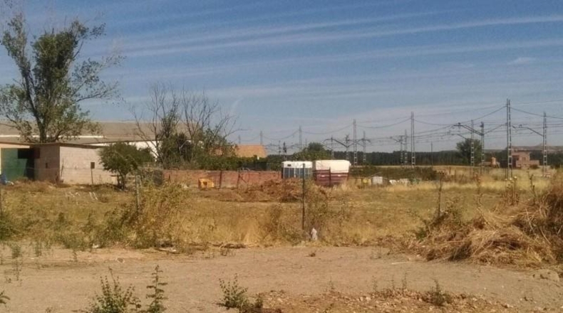 Guadalajara - Yunquera de Henares - 3781m2