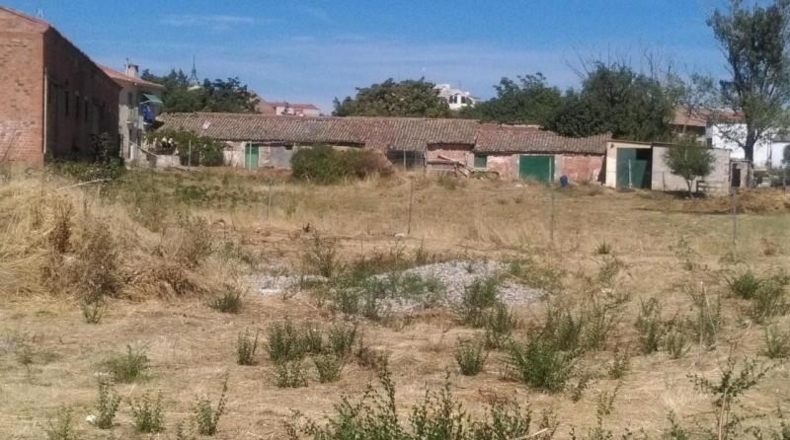 Guadalajara - Yunquera de Henares - 3781m2