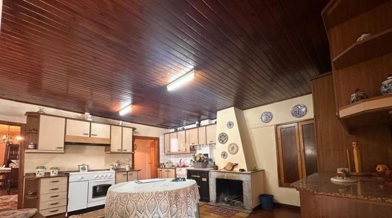 Orense - Xinzo de Limia - 264m2