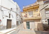 Дом с участком на продажу в городе Lorca Фото