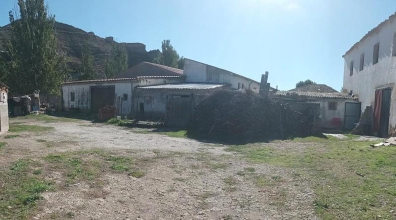 Zaragoza - Calatayud - 1093m2