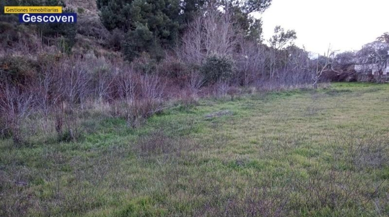 Caceres - Valencia de Alcántara - 3500m2