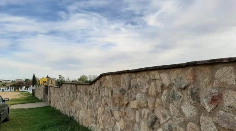 Cáceres - Sierra de Fuentes - 2800m2