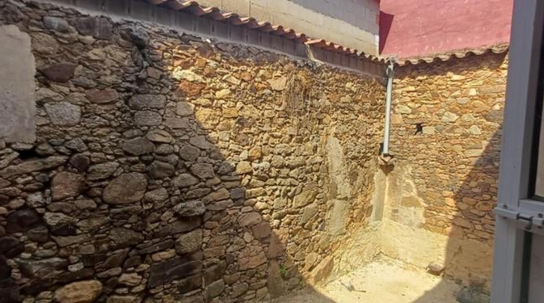 Caceres - Alcuéscar - 534m2