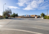 Городская земля под застройку на продажу у города Вентас-де-Уэльма Фото