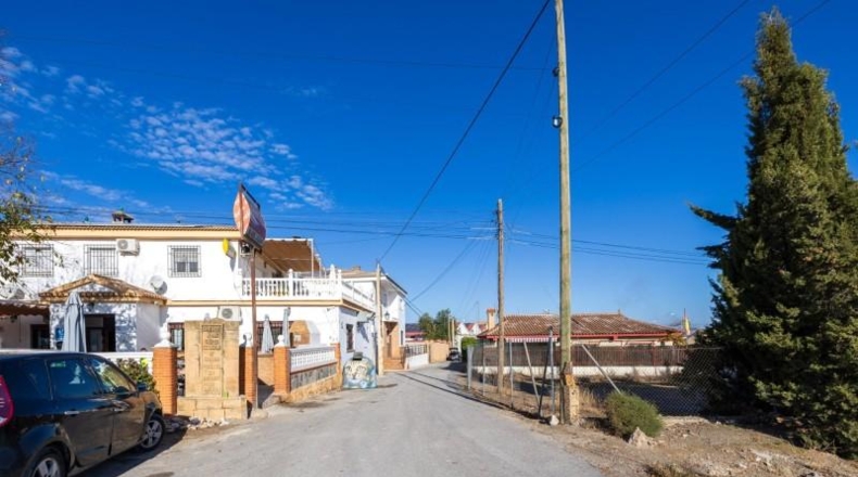 Granada - Ventas de Huelma - 403m2