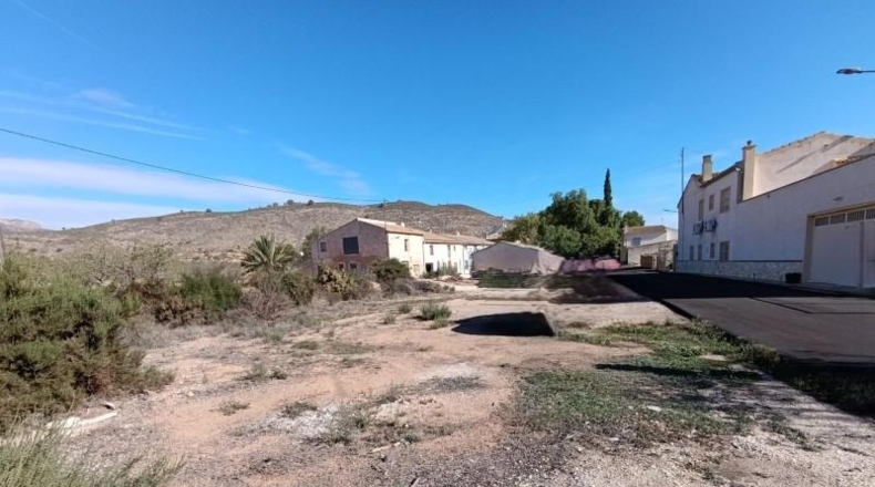 Alicante - Hondón de las Nieves - 818m2