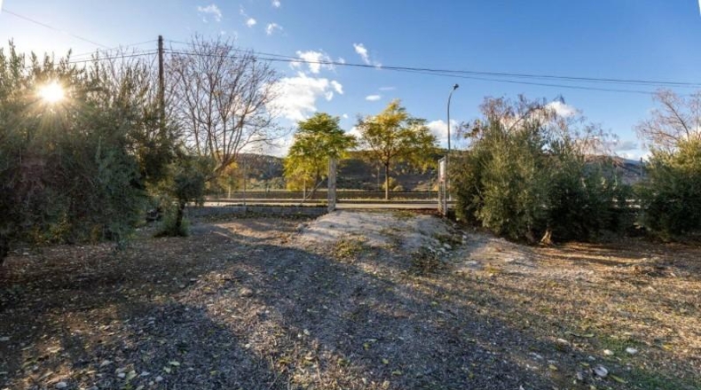 Granada - Iznalloz - 1658m2