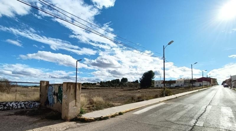 Albacete - Almansa - 600m2