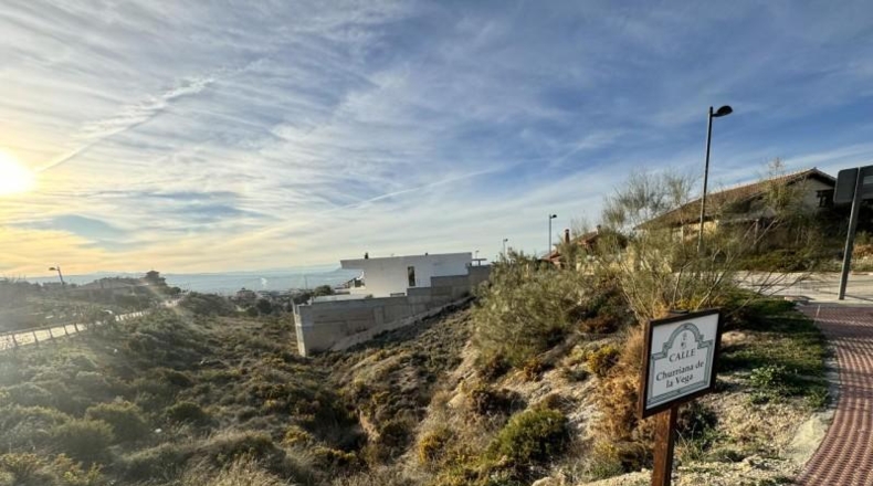 Granada - La Zubia - 779m2