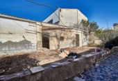 Casa de camp amb terreny en venda a la España, Fines, ref.: TR303275 foto