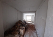 Дом с участком на продажу в городе Альманса Фото