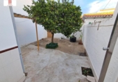 Casa de poble en venda a la España, Puebla de la Calzada, ref.: TR358468 foto