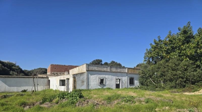 Cádiz - Лос-Барриос - 407m2