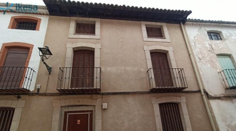 Jaén - Castellar - 485m2